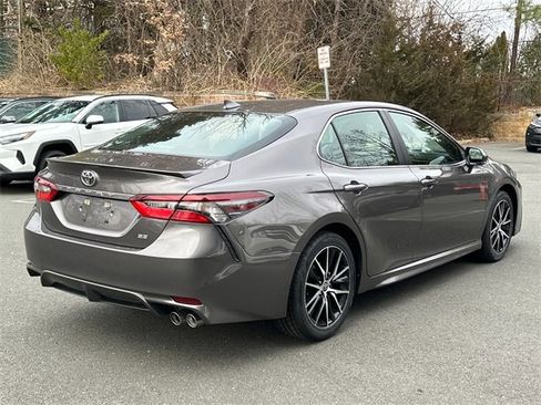 Certified 2023 Toyota Camry SE image 4