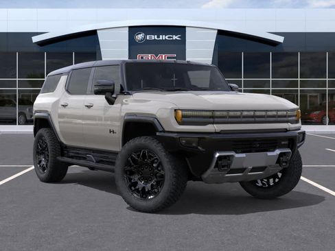 New 2026 GMC Hummer EV SUV w/ LPO, Dark Essentials Package AWD/4WD image 7