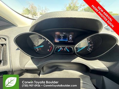 Used 2015 Ford Escape SE w/ Equipment Group 201A AWD/4WD image 11