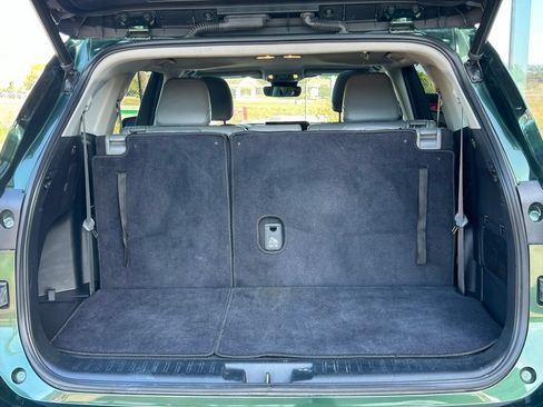 Used 2023 Toyota Highlander XLE FWD image 58