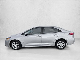Used 2023 Toyota Corolla LE video 4