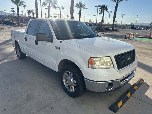 Used 2006 Ford F150 XLT image 1