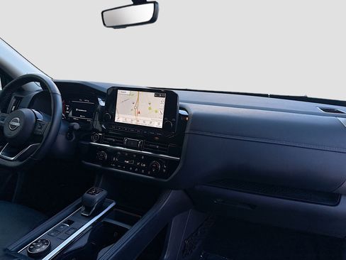 Used 2024 Nissan Pathfinder Platinum w/ Cargo Package image 34