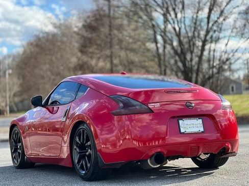 Used 2015 Nissan 370Z Touring image 7