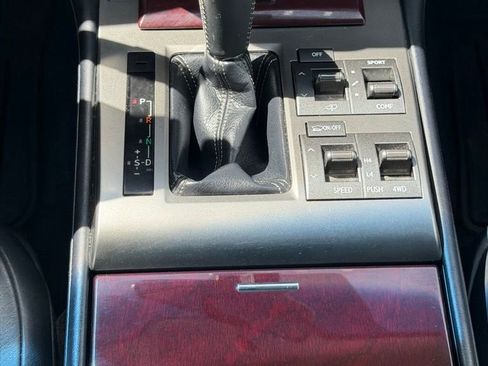 Used 2019 Lexus GX 460 Luxury AWD/4WD image 15