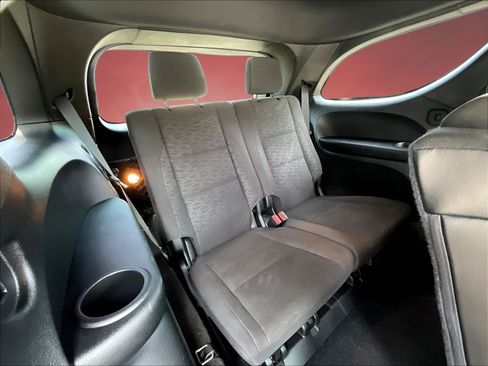 Used 2021 Dodge Durango SXT AWD/4WD image 24