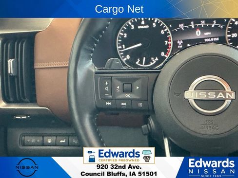 Used 2022 Nissan Pathfinder Platinum w/ Cargo Package AWD/4WD image 24