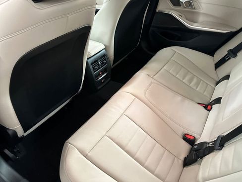 New 2026 BMW 330i Sedan w/ M Sport Package image 4