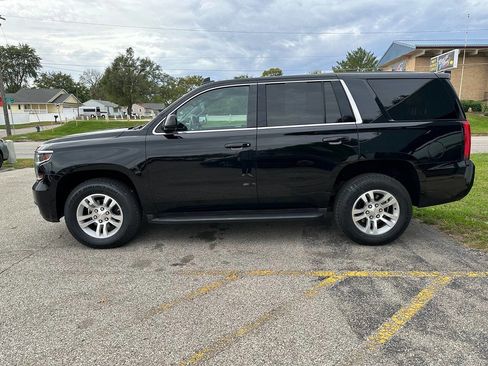 Used 2017 Chevrolet Tahoe Special Service 4x4 4dr SUV w/ Max Trailering Package image 12