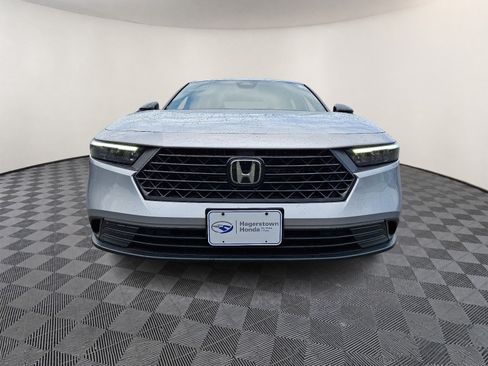 Used 2024 Honda Accord Sport image 2
