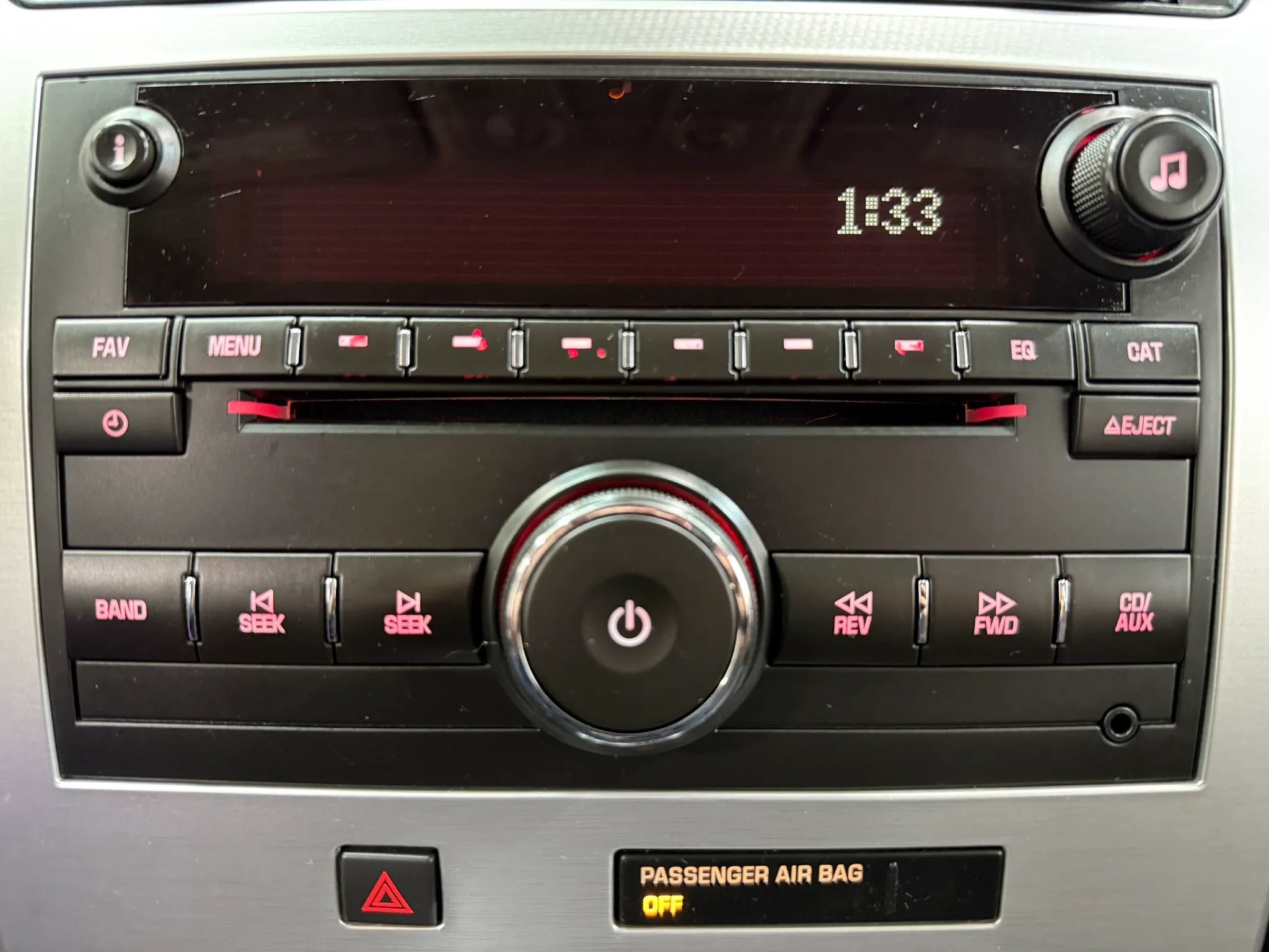 Used 2011 GMC Acadia SLE AWD/4WD image 25