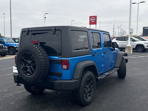 Used 2015 Jeep Wrangler Unlimited Sport image 3