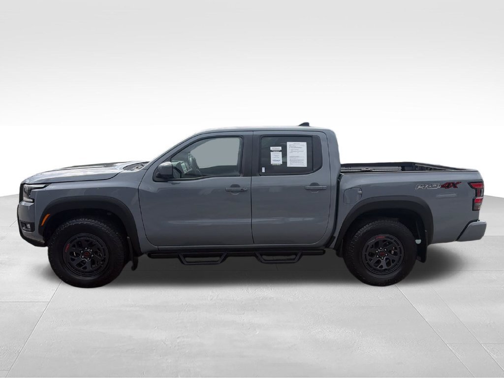 Used 2026 Nissan Frontier PRO-4X w/ Pro-4x Convenience Package AWD/4WD image 2