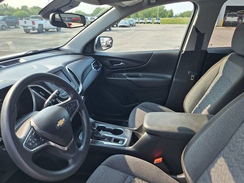 Used 2022 Chevrolet Equinox LT FWD image 11