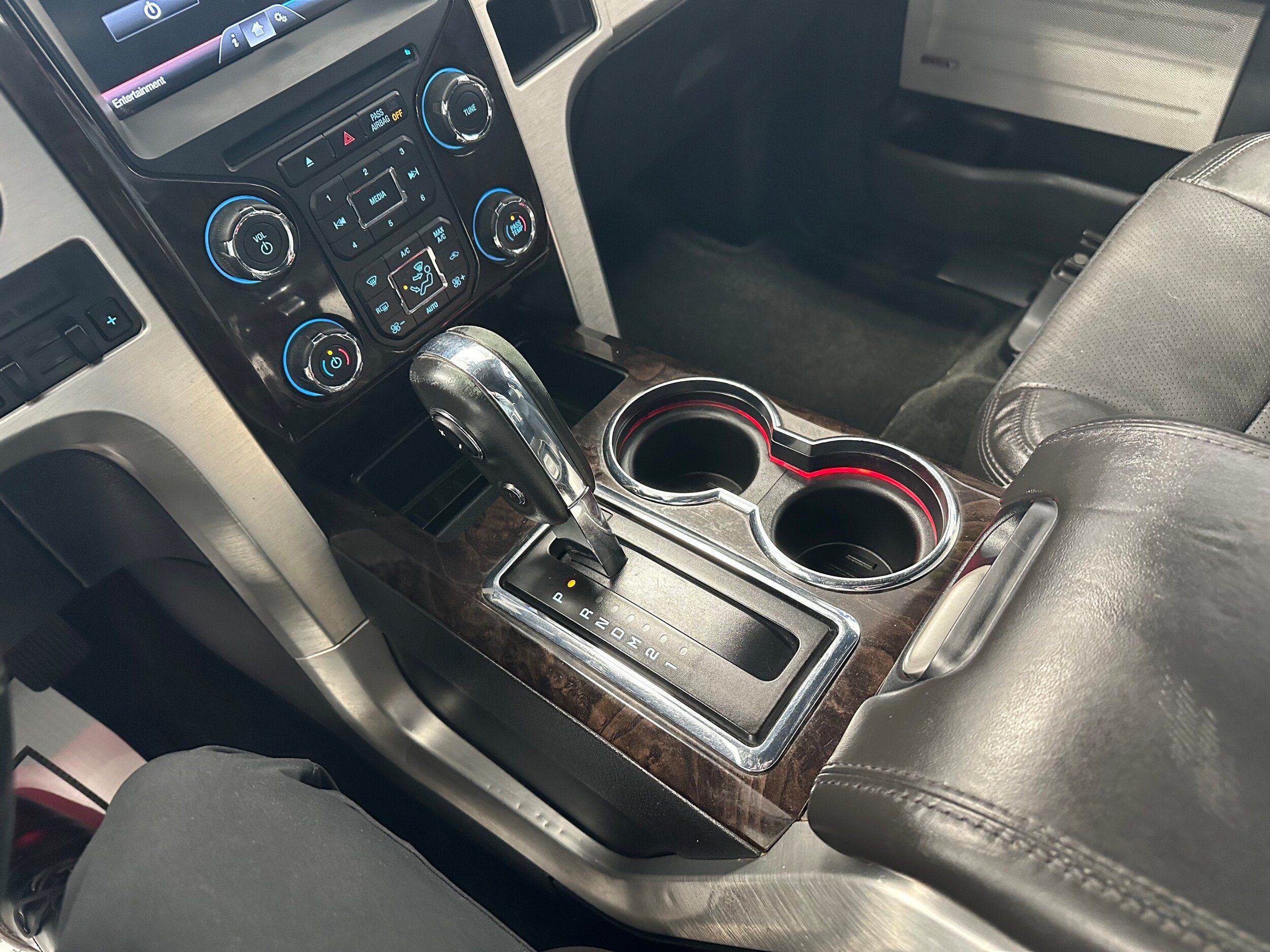 Used 2014 Ford F150 Platinum AWD/4WD image 17