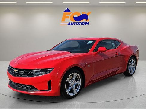 Used 2022 Chevrolet Camaro LT image 1
