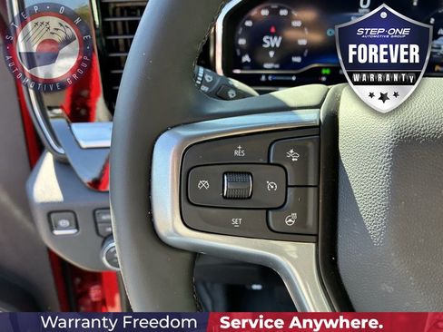 Used 2025 Chevrolet Silverado 1500 LT w/ Z71 Off-Road Package AWD/4WD image 22