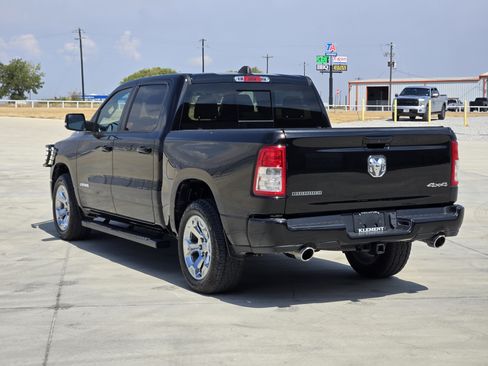 Used 2022 RAM 1500 Big Horn AWD/4WD image 6
