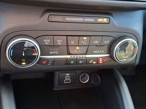 Used 2024 Ford Escape Active AWD/4WD image 15