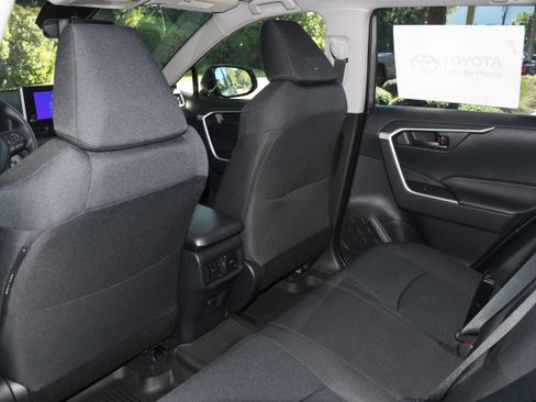 New 2025 Toyota RAV4 LE image 8