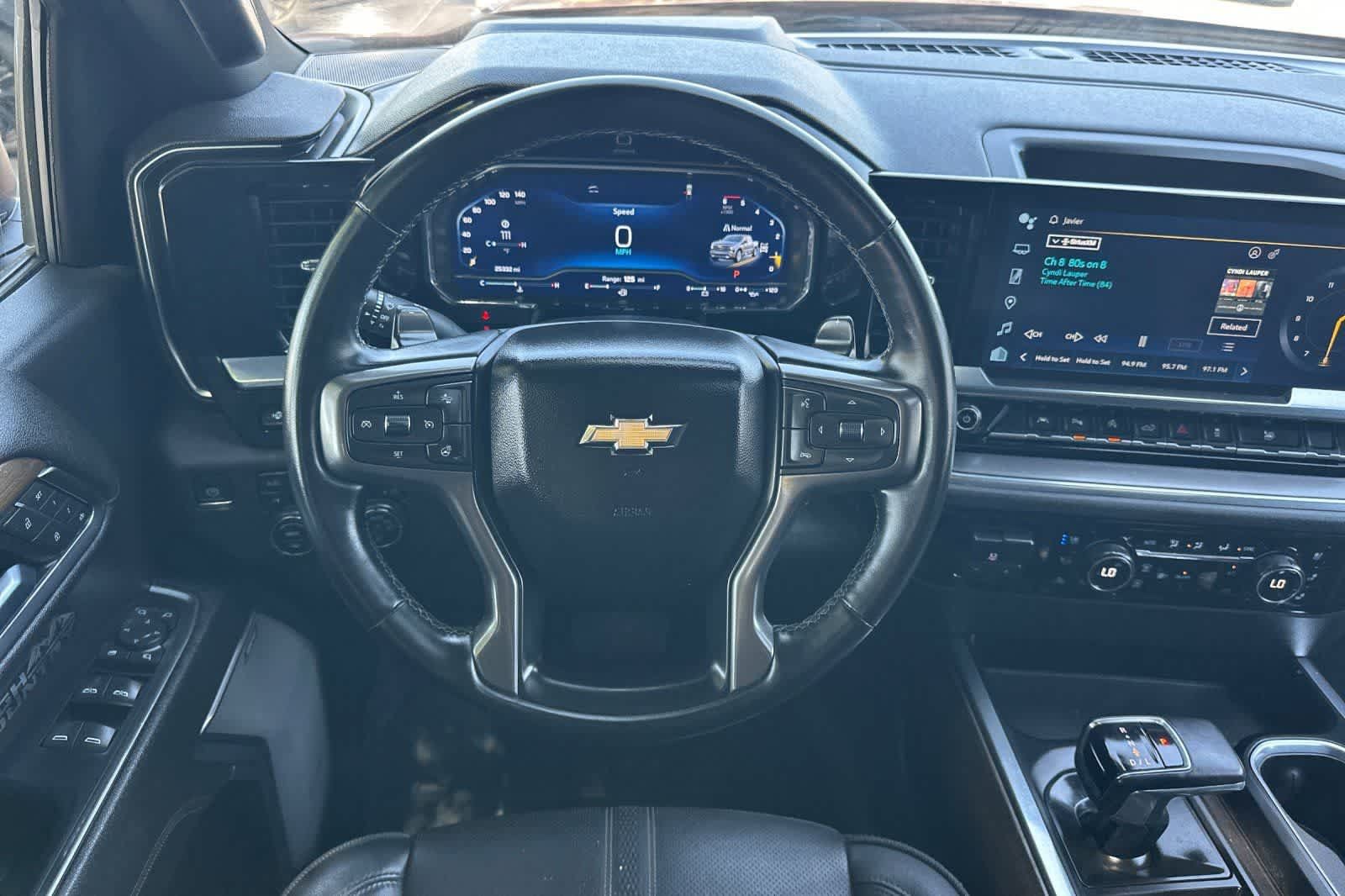 Used 2023 Chevrolet Silverado 1500 High Country w/ High Country Premium Package AWD/4WD image 16