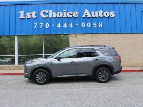Used 2023 Nissan Pathfinder SV FWD image 23