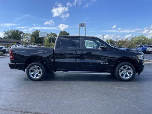 Used 2022 RAM 1500 Big Horn AWD/4WD image 4