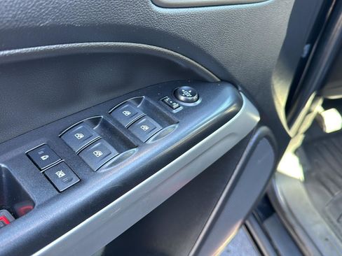 Used 2020 Chevrolet Colorado LT image 28