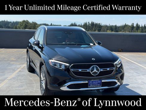 Used 2026 Mercedes-Benz GLC 300 4MATIC image 1