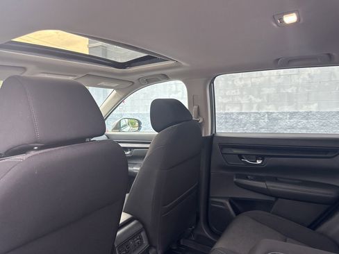 Used 2023 Honda CR-V EX image 37