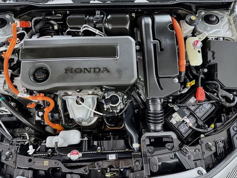 Certified 2025 Honda Civic Sport Touring image 10