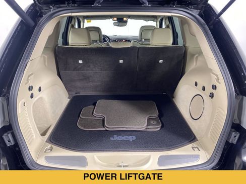 Used 2020 Jeep Grand Cherokee Summit AWD/4WD image 16