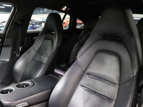Used 2017 Porsche Panamera 4S image 11