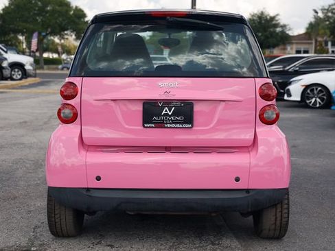Used 2012 smart fortwo pure RWD image 10