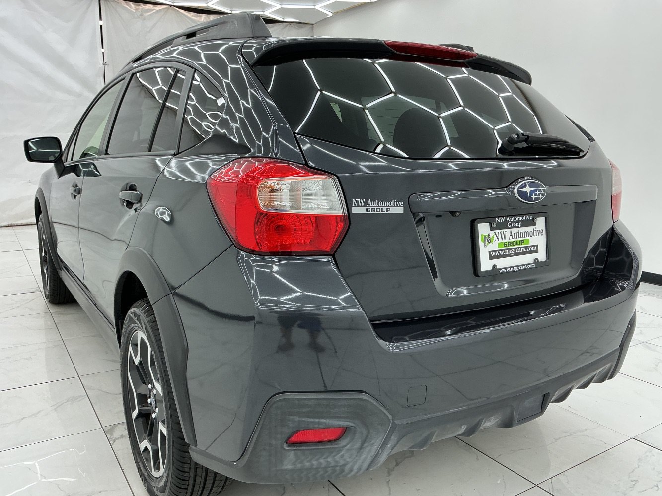Used 2017 Subaru Crosstrek 2.0i Premium AWD/4WD image 9