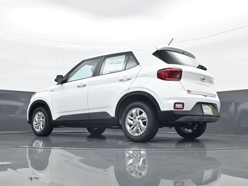 New 2026 Hyundai Venue SE FWD image 27