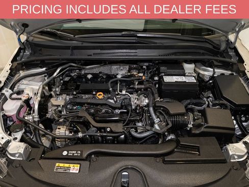 Used 2025 Toyota Corolla LE FWD image 18