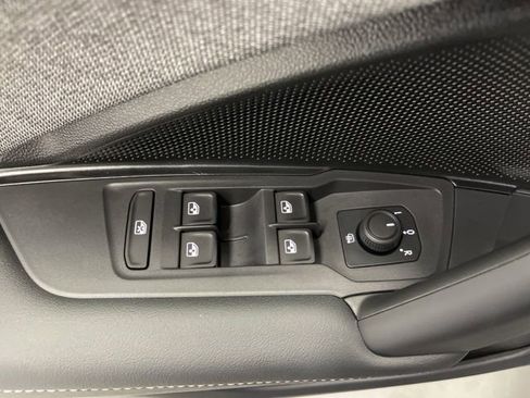 New 2026 Volkswagen Tiguan S image 27