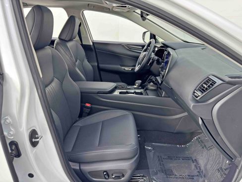 Used 2025 Lexus NX 350h AWD image 15