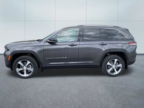 Used 2024 Jeep Grand Cherokee Limited 4xe w/ Luxury Tech Group II AWD/4WD image 5