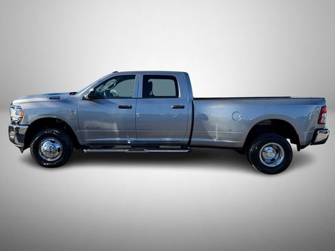 Used 2022 RAM 3500 Tradesman image 6