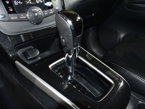 Used 2019 Nissan Sentra SL image 37