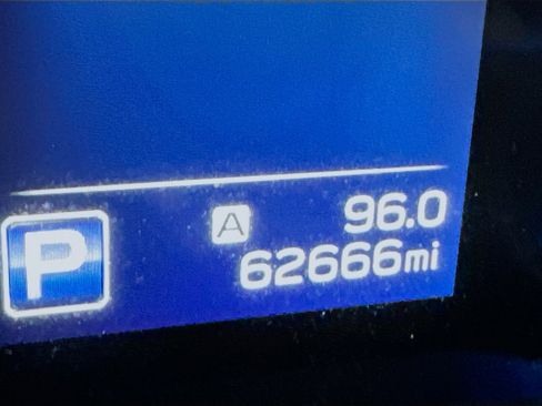 Used 2021 Subaru Ascent Limited w/ Technology Package image 19