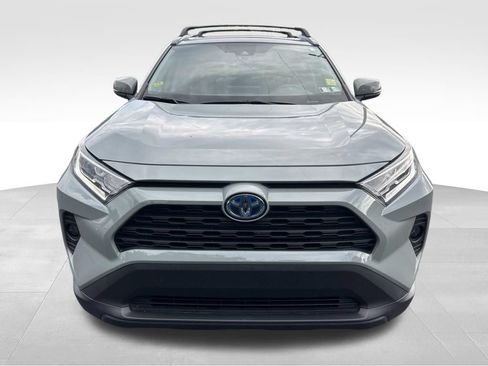 Used 2020 Toyota RAV4 XLE w/ Convenience Package AWD/4WD image 8