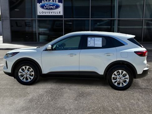 Used 2023 Ford Escape Active w/ Tech Pack #2 AWD/4WD image 6