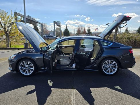 Used 2023 Audi A5 2.0T Premium w/ Convenience Package AWD/4WD image 11