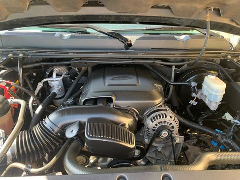 Used 2013 Chevrolet Silverado 1500 LT AWD/4WD image 9
