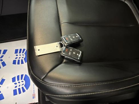 Used 2023 Jeep Grand Cherokee Limited w/ Trailer Tow Prep Group (B) image 30