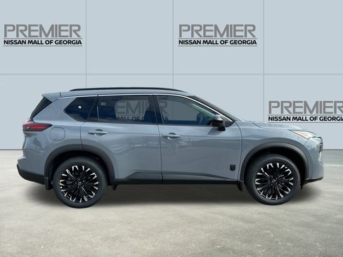 New 2026 Nissan Rogue SV image 4