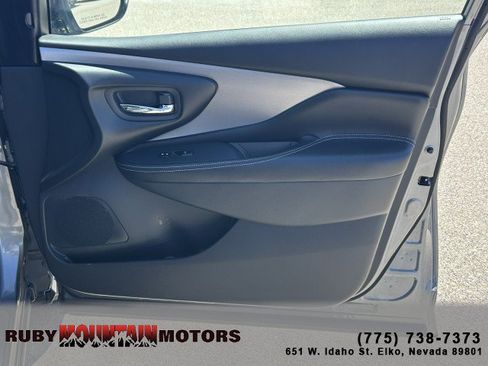 Used 2024 Nissan Murano SV FWD image 25